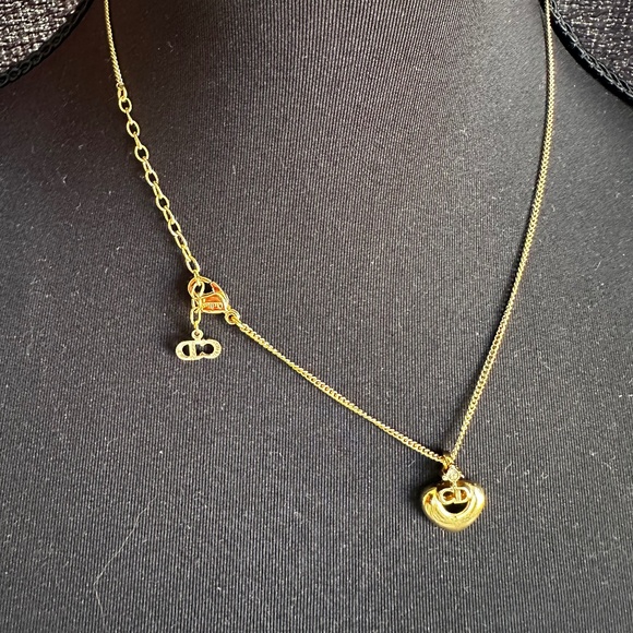 Christian Dior CD in Necklace: in Heart with Rhinestone - Picture 12 of 14